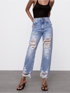 ZARA MOM JEANS